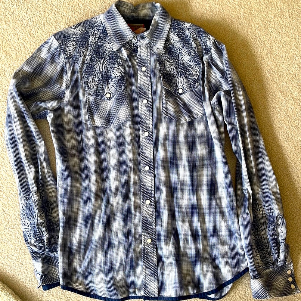 Men’s Vintage red dress shirt. Size medium